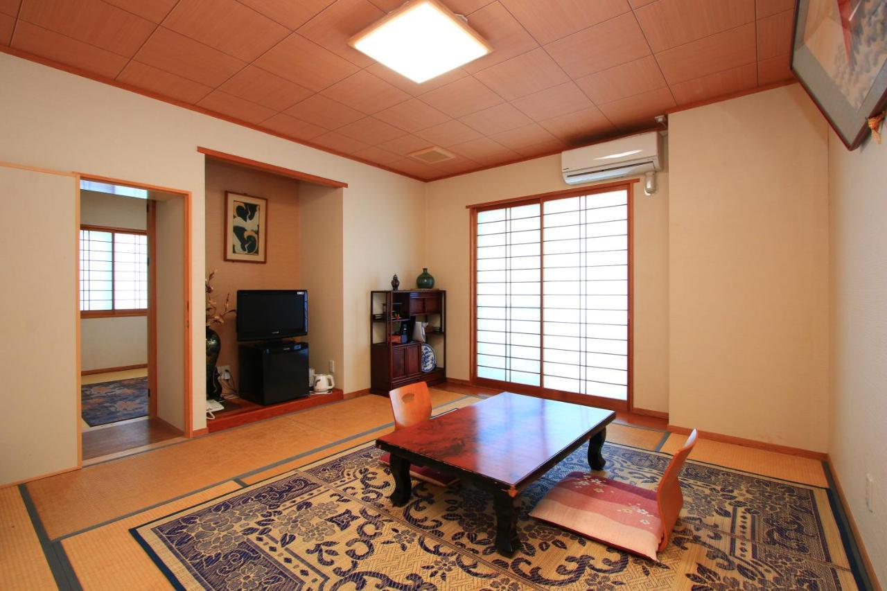 Ryokan Kinsui Куруме Екстериор снимка