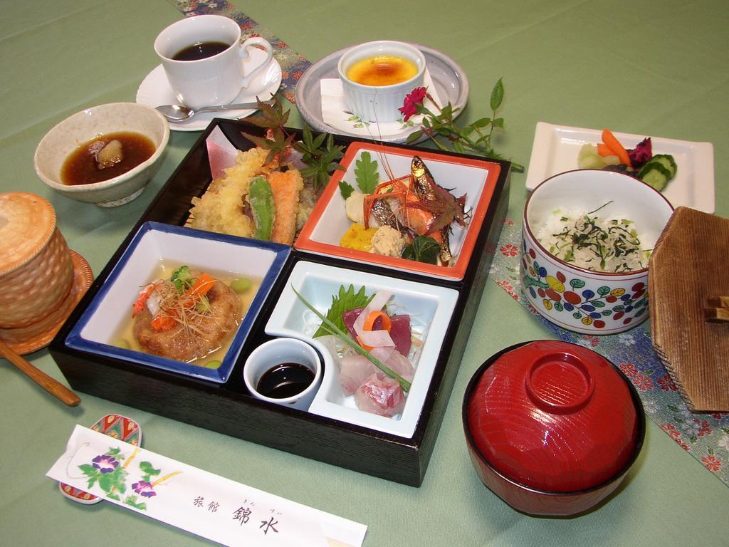 Ryokan Kinsui Куруме Екстериор снимка
