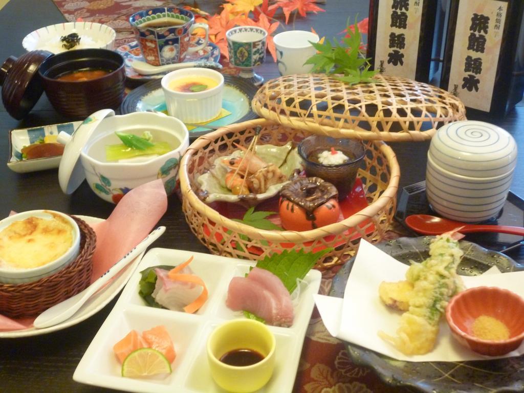 Ryokan Kinsui Куруме Екстериор снимка