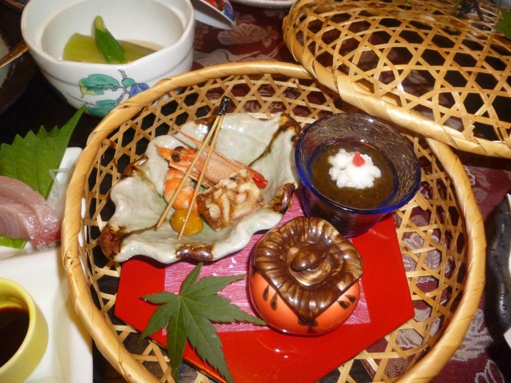 Ryokan Kinsui Куруме Екстериор снимка